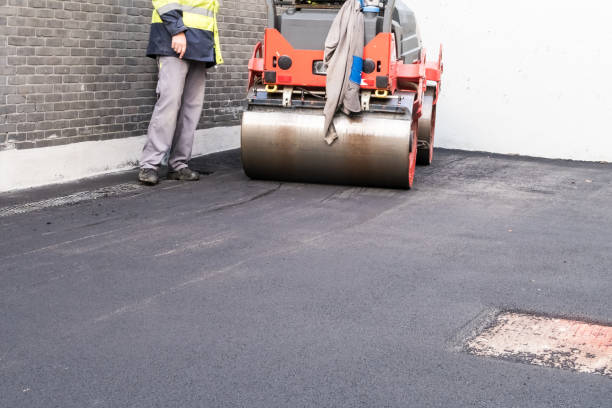 Best Recycled Asphalt Driveway Installation  in Northgate, OH